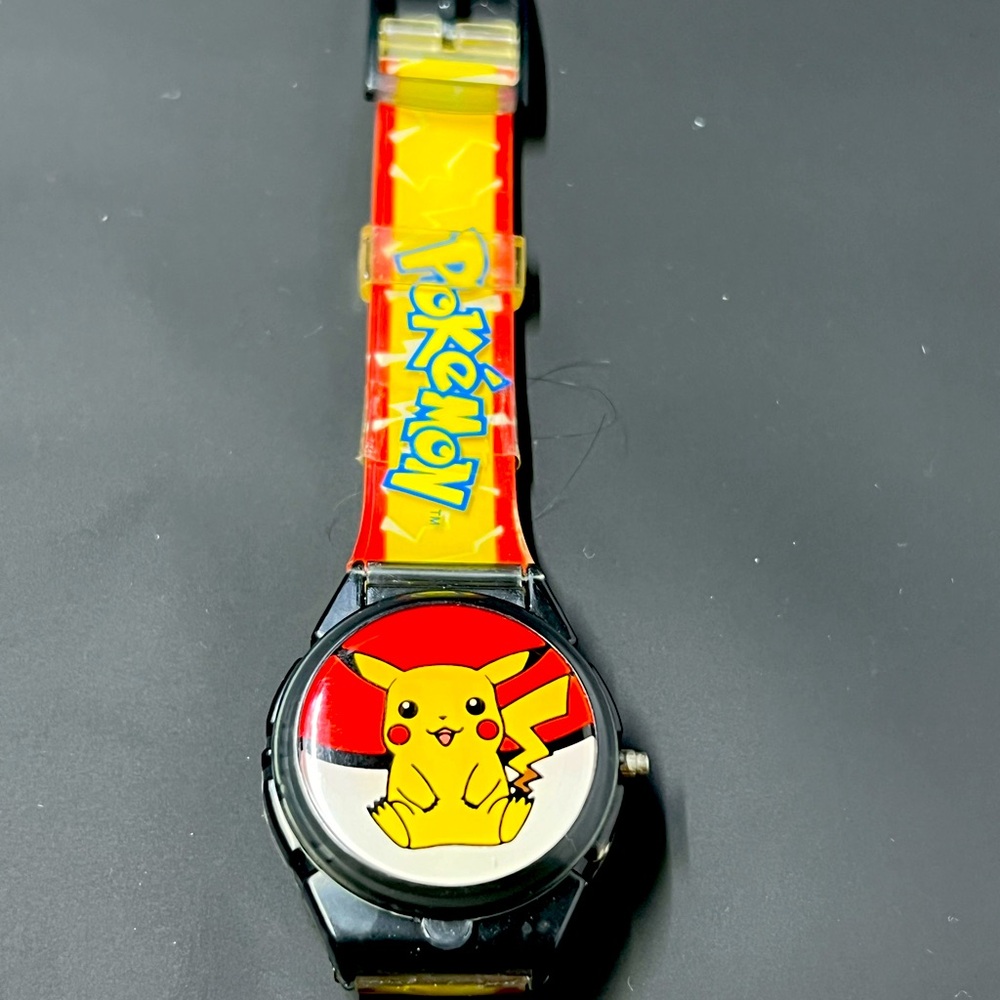 Pokemon 1999 Pikachu Digital wrist watch